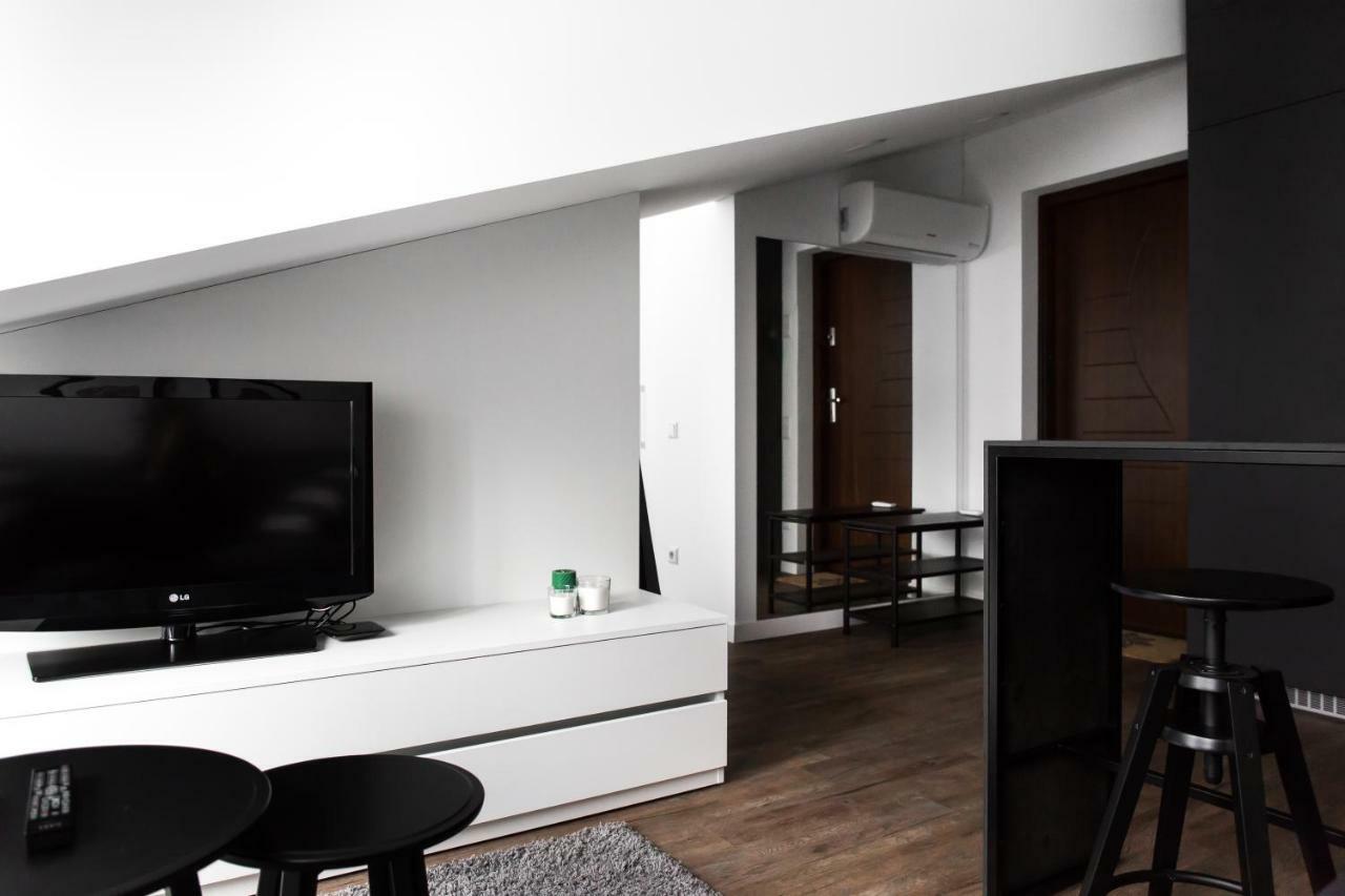 Deluxe Apartments By Hostlovers Kaunas Exterior photo
