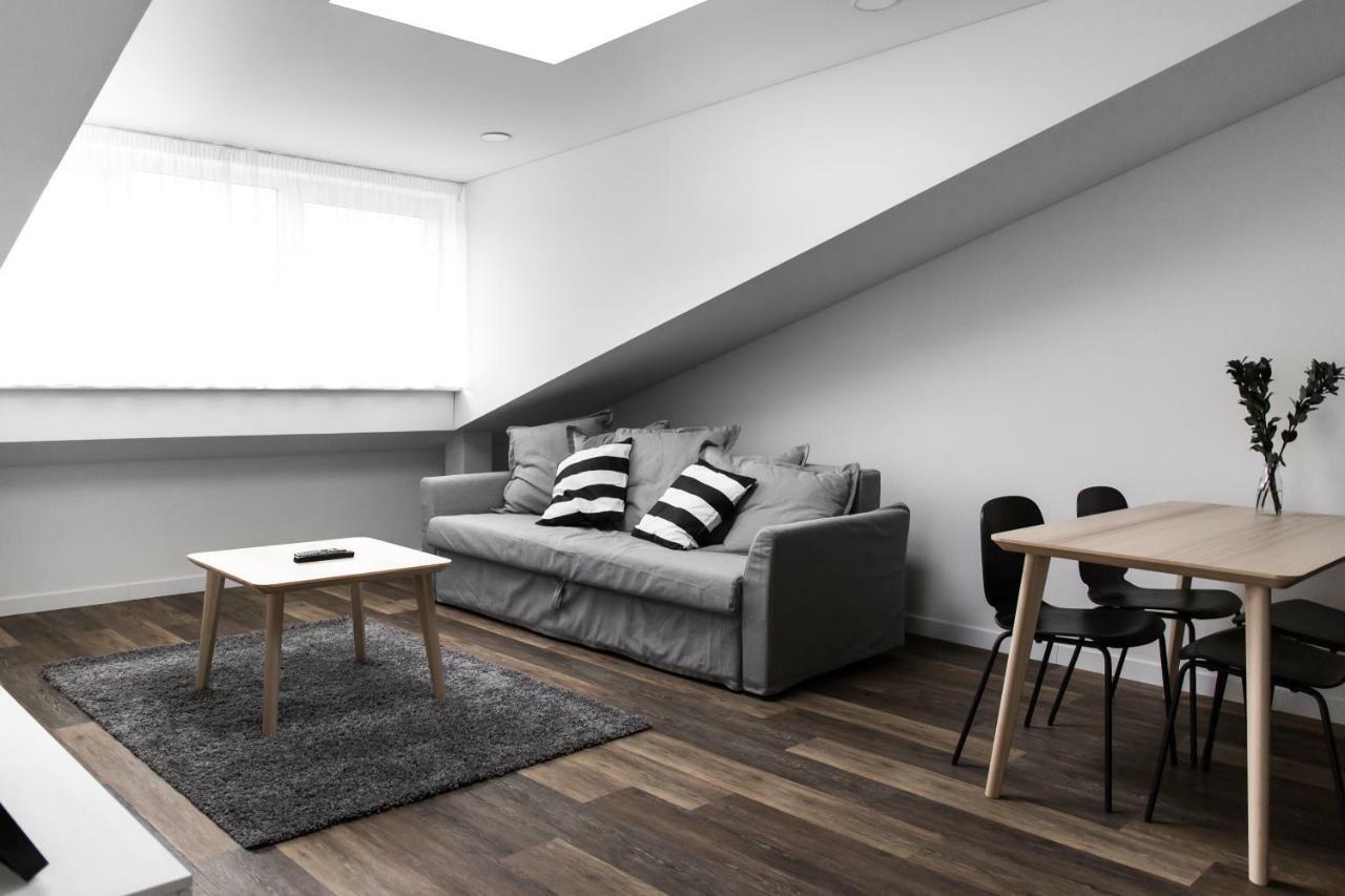 Deluxe Apartments By Hostlovers Kaunas Exterior photo